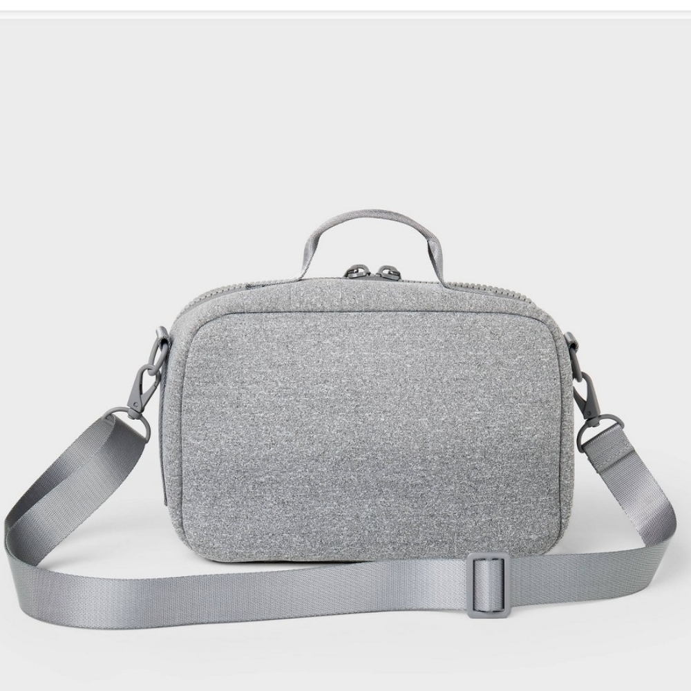 NWT All In Motion Faux Neoprene Lunchbox Seafoam Green - Picture 3 of 9
